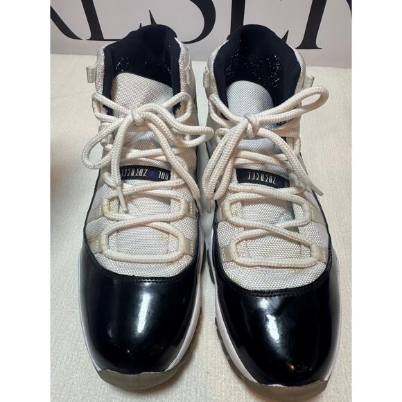 Air Jordan 11 Retro Concord - Men's Size 12 - Excellent Condition - Picture 5 of 11